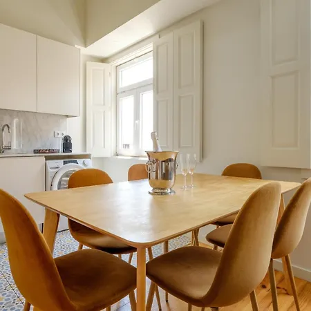 Appartement Magnolia 5 Luxury With Ac Metro Downtown Oporto
